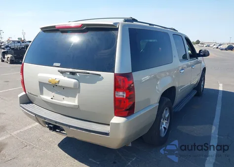 2013 Chevrolet Suburban 1500 Ltz z USA, uszkodzony, nr VIN 1GNSKKE71DR163673